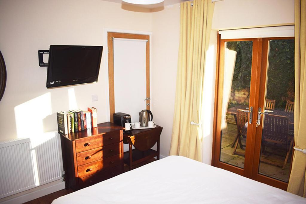 Wings Bed & Breakfast โอ๊กคัม ภายนอก รูปภาพ